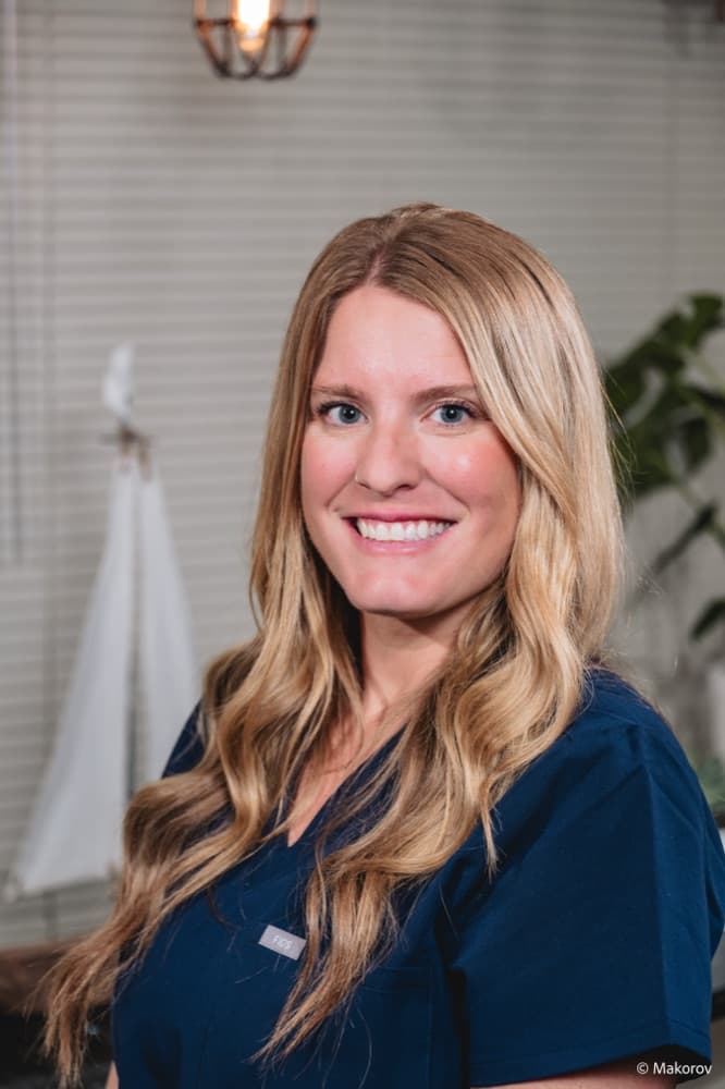 Ashlee, Hygienist at Landmark Smiles